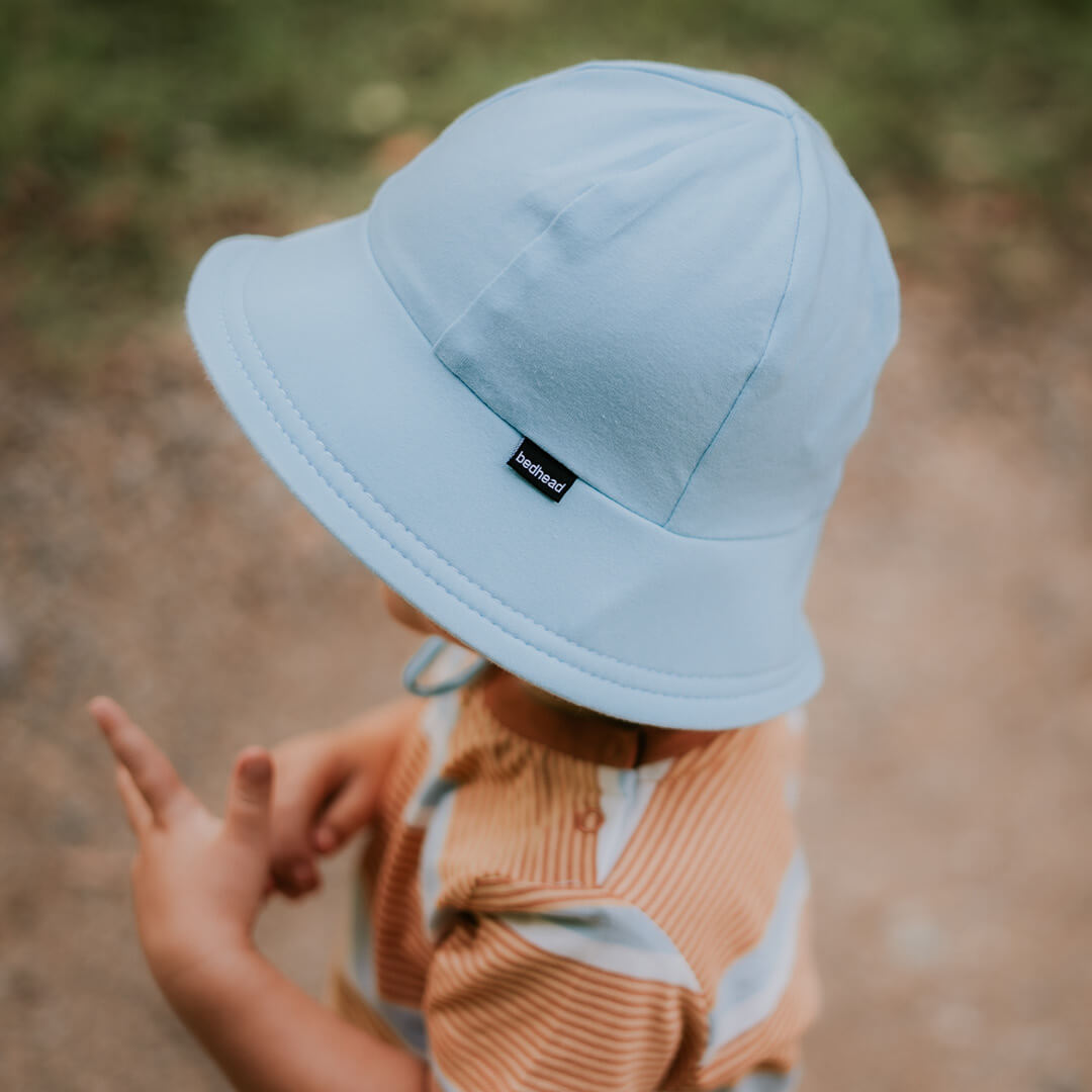 baby sun hat with strap