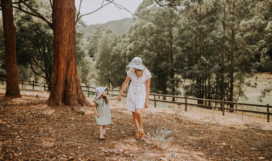 reversible eco-friendly linen hats for women and kids 