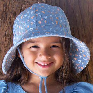 Girls Bucket Hat 'Heart' Print