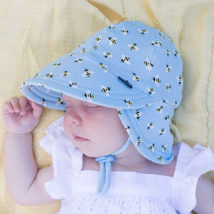 Baby Legionnaire Hat 'Bees' Print