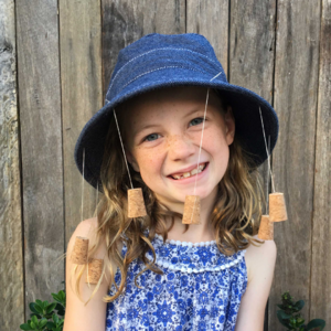 Easy Australia Day DIY: bucket hat to cork hat in 4 moves